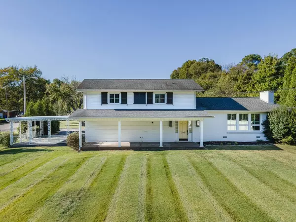 Columbia, TN 38401,2910 Brookside Dr