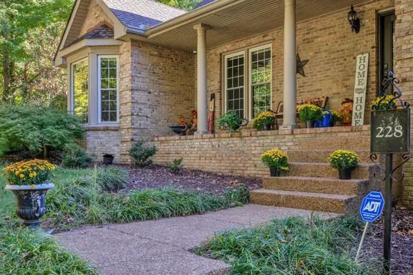 Dickson, TN 37055,228 Druid Hills Dr