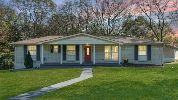 131 Elnora Dr, Hendersonville, TN 37075