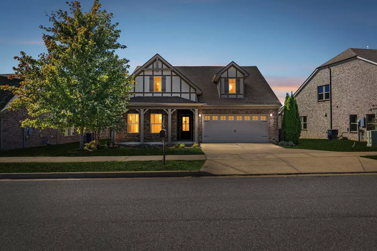 Goodlettsville, TN 37072,643 Fall Creek Cir