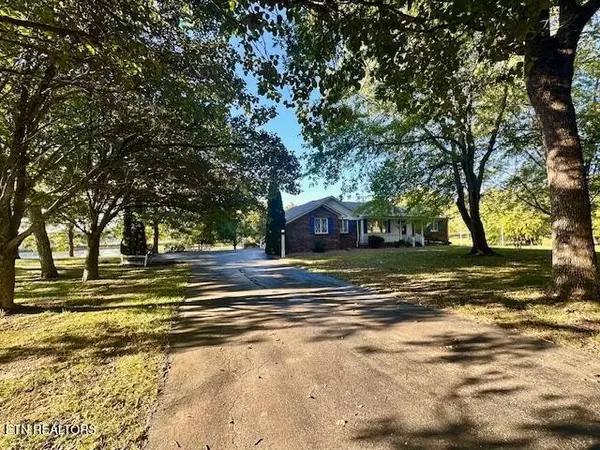 5185 Crossville Hwy, Sparta, TN 38583