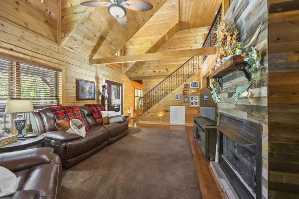 Sewanee, TN 37375,1659 Ravens Den Rd