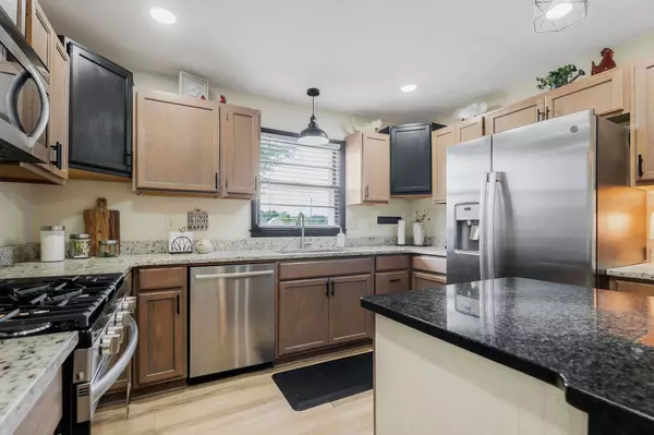 Smithville, TN 37166,8893 Holmes Creek Rd