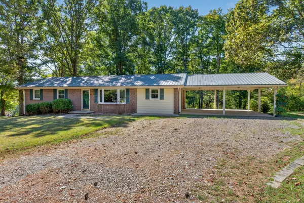 Erin, TN 37061,185 Mockingbird St