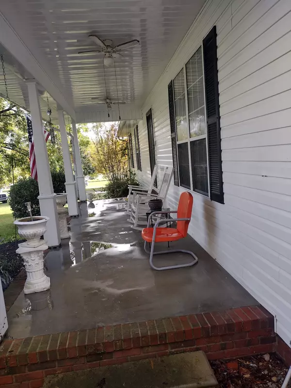 Baxter, TN 38544,126 4th Ave #N