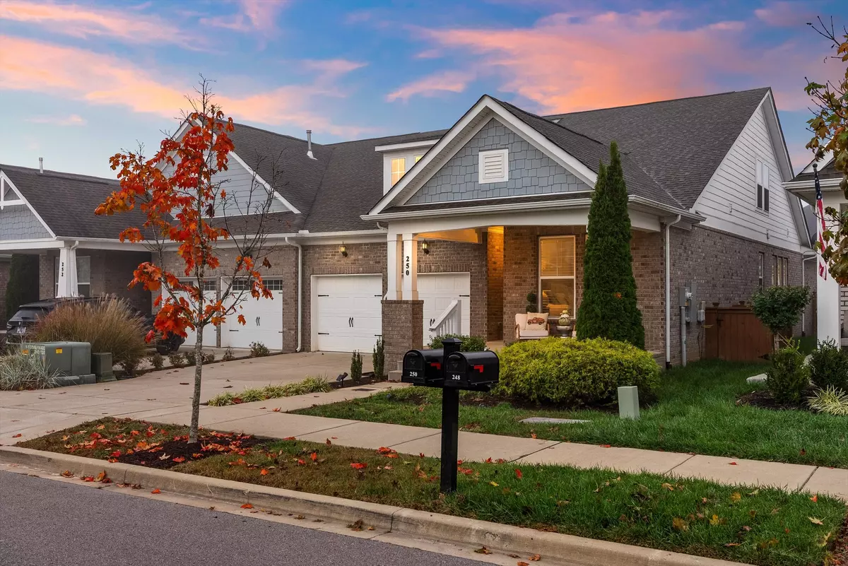 Hendersonville, TN 37075,250 Tanglewood Ln