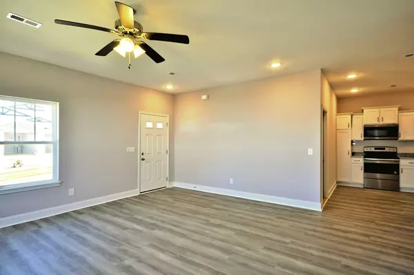 Clarksville, TN 37043,179 BAINBRIDGE DR #A