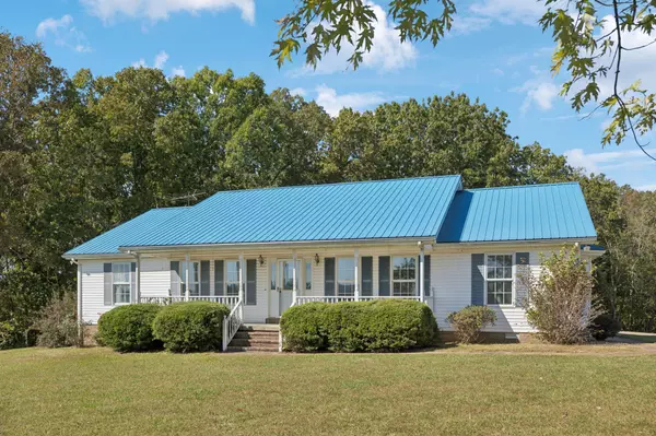 Hohenwald, TN 38462,240 Hurst Rd