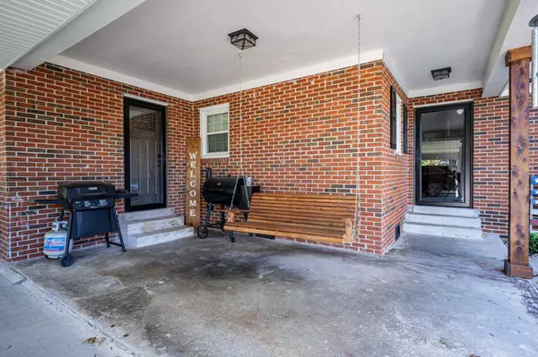Bradyville, TN 37026,49 Bush Rd