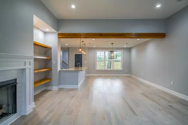 Memphis, TN 38105,964 FAXON AVE