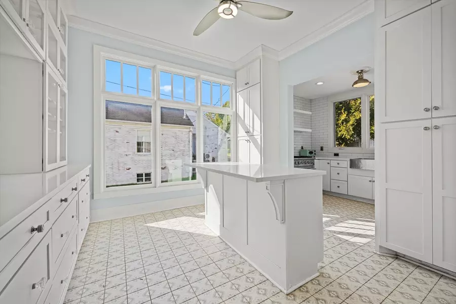 409 N Oak St, Springfield, TN 37172