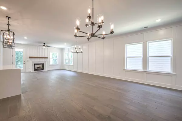 Franklin, TN 37064,8025 Headwaters Drive