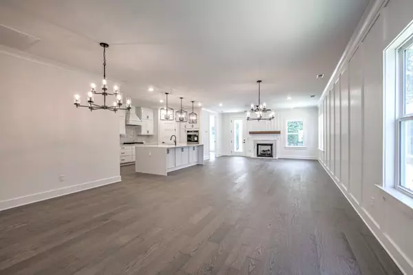 Franklin, TN 37064,8025 Headwaters Drive