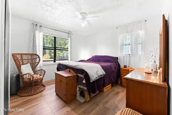 Dunlap, TN 37327,185 Thompson Rd