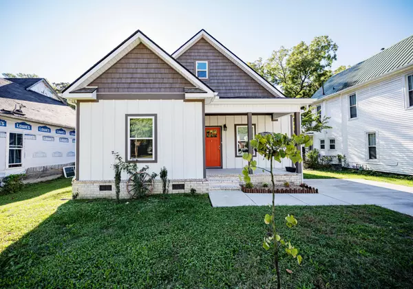 412 E Lincoln St, Tullahoma, TN 37388