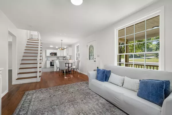 Nashville, TN 37211,932 Drummond Dr