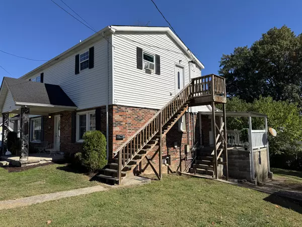 Carthage, TN 37030,212 Dogwood St