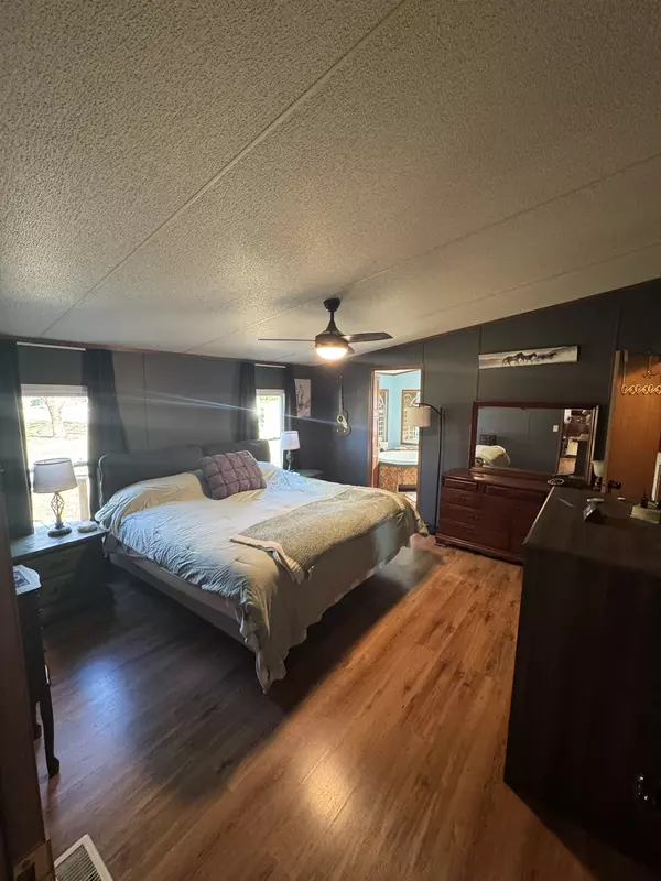 Ashland City, TN 37015,1195 Leo Baker Rd