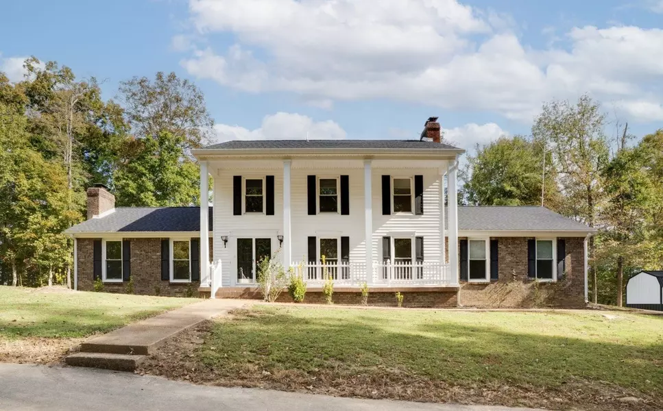 418 Spout Spring Rd, Dover, TN 37058