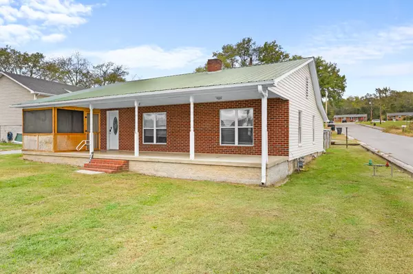 Alexandria, TN 37012,469 Edgewood St