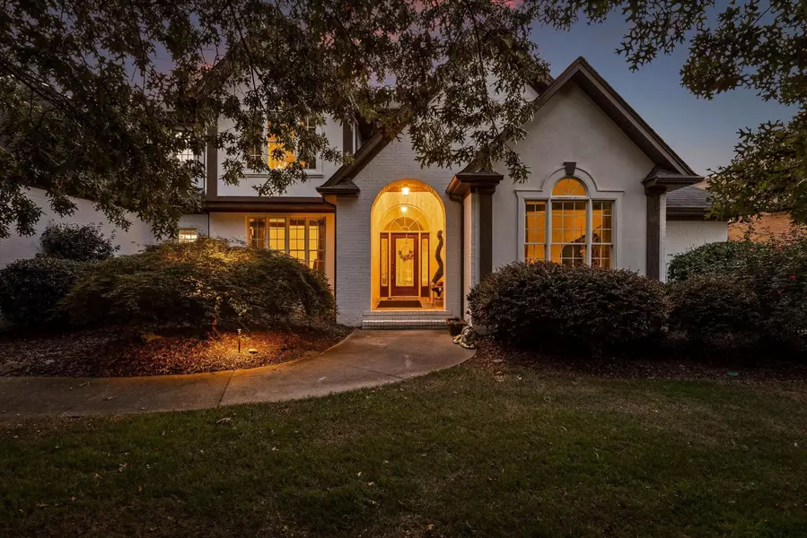 8646 Rambling Rose Drive, Ooltewah, TN 37363