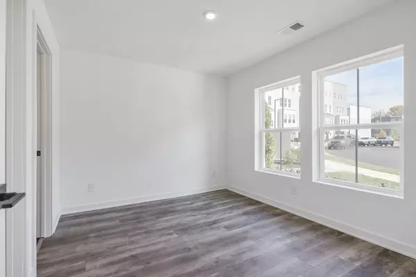 Nashville, TN 37209,2072 Edison Park Ln