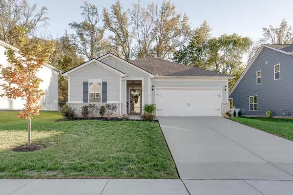 White House, TN 37188,563 Ballard Dr