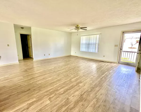 Dandridge, TN 37725,432 Tyler Dr