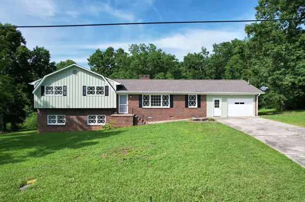 111 County Road 534,  Etowah,  TN 37331