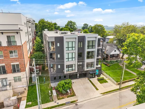 Nashville, TN 37203,119 Acklen Park Dr #204