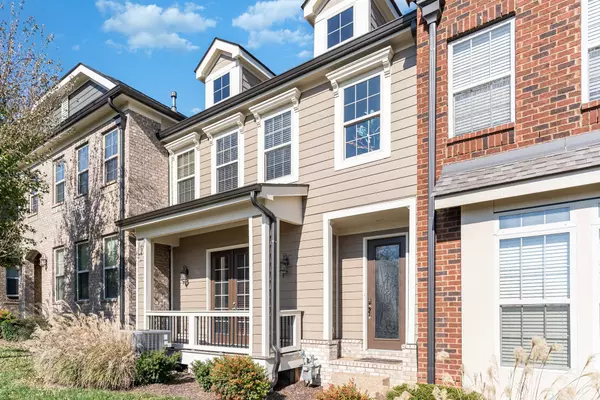 Nashville, TN 37221,805 Silkwood Dr #3