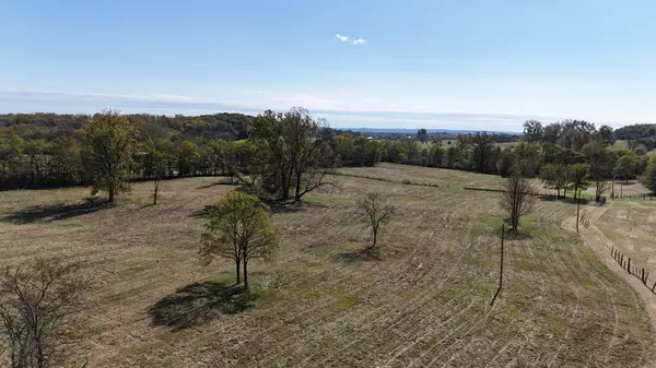 Columbia, TN 38401,0 Armour Village Rd