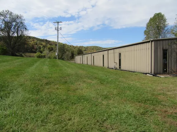 Doyle, TN 38559,436 Mountain St