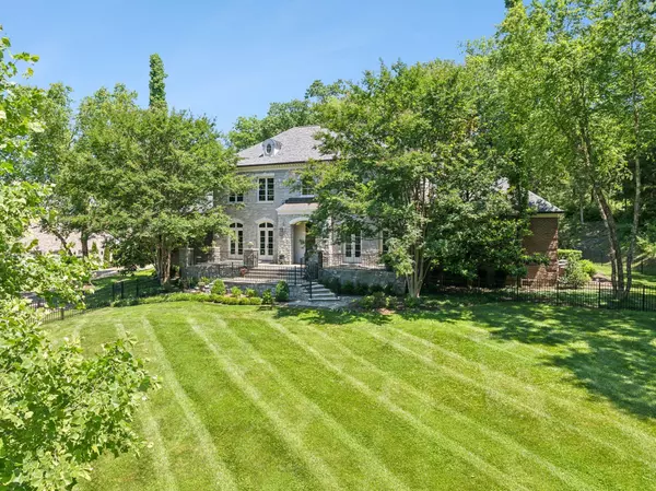 1810 Tyne Blvd, Nashville, TN 37215