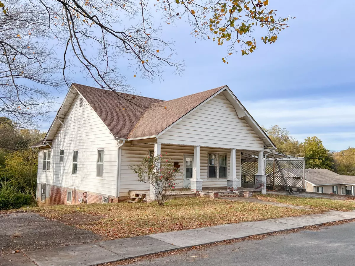 Athens, TN 37303,1202 Georgia Avenue