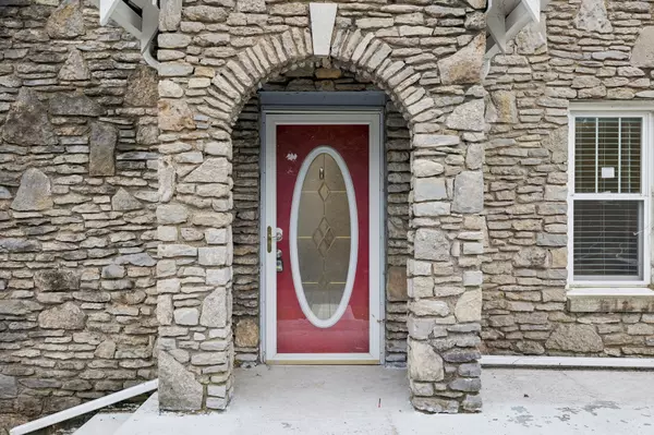 Nashville, TN 37216,1006 Iverson Ave