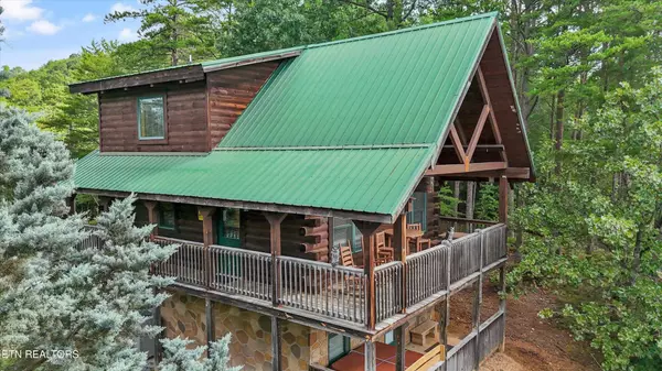 Sevierville, TN 37862,2622 Raccoon Hollow Way