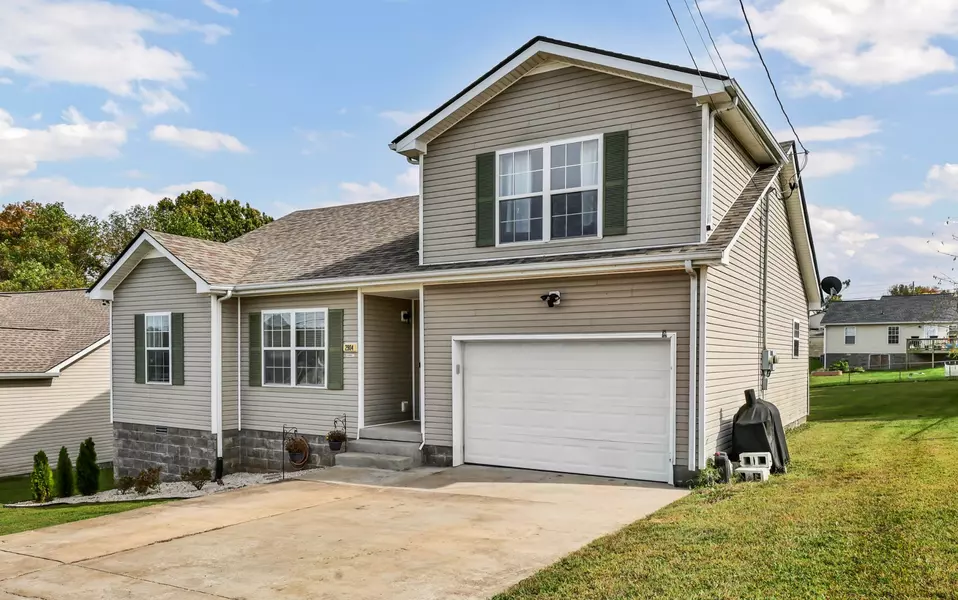 2904 CORE DRIVE, Clarksville, TN 37040