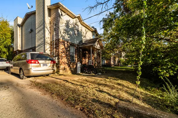 5128 Linbar Dr, Nashville, TN 37211