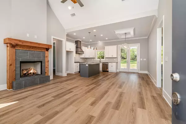 Castalian Springs, TN 37031,412 Harsh Ln