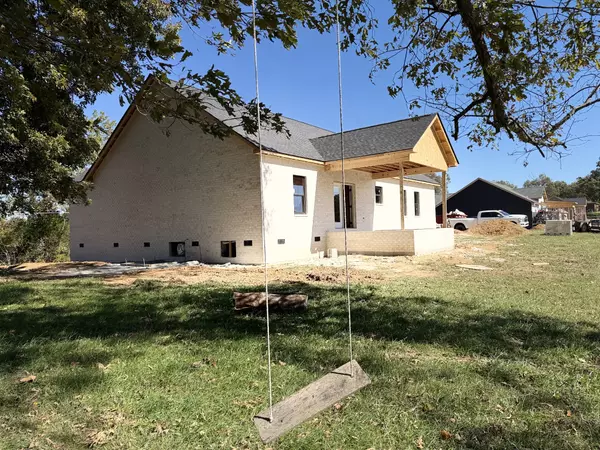 Cadiz, KY 42211,4 Stewart Meadows