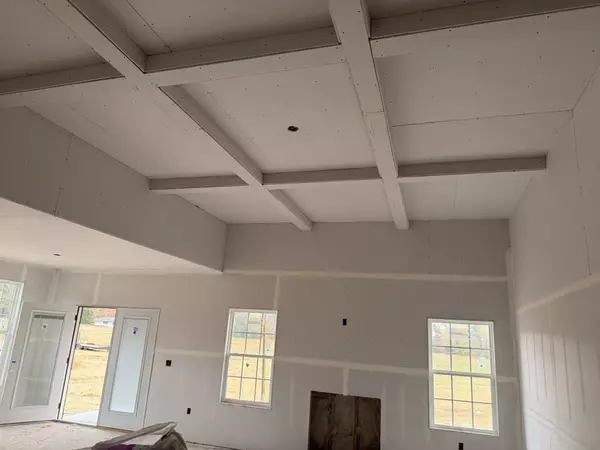 Cadiz, KY 42211,3 Stewart Meadows