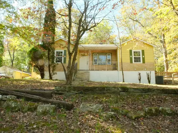 210 Willie Six Rd, Sewanee, TN 37375