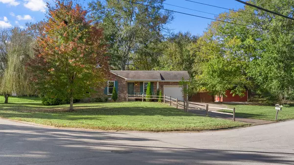 Clarksville, TN 37040,308 Barry Dr