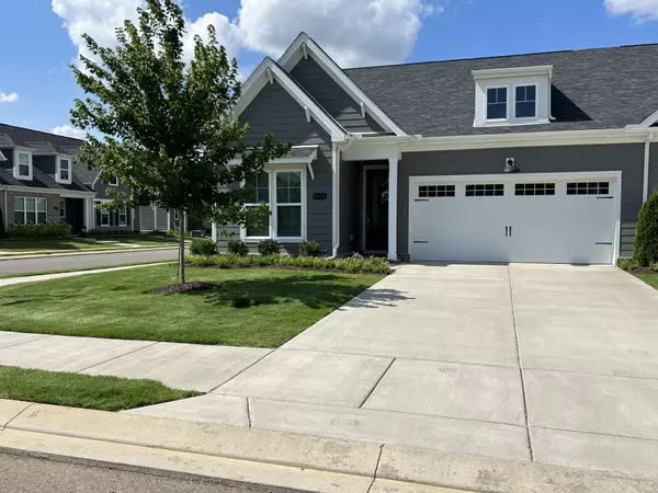 2420 Audubon Ln, Murfreesboro, TN 37128