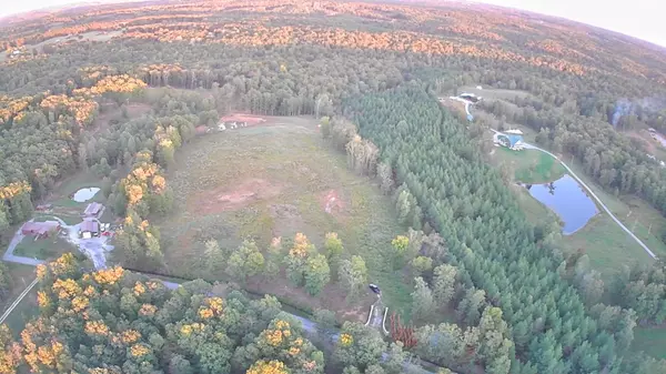 1450 Tummins Rd, Mc Ewen, TN 37101