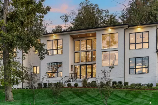 Nashville, TN 37215,1323 Harding Pl