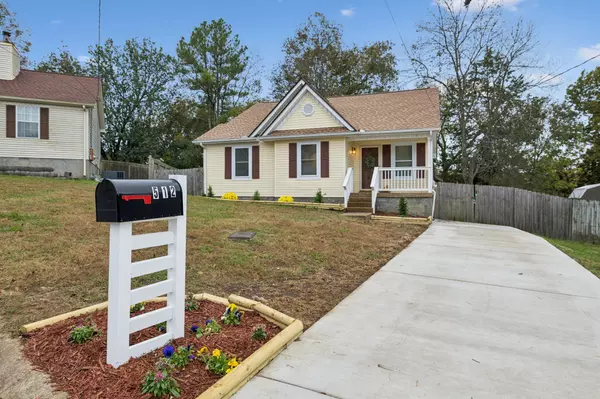 Antioch, TN 37013,512 Oak Timber Pl