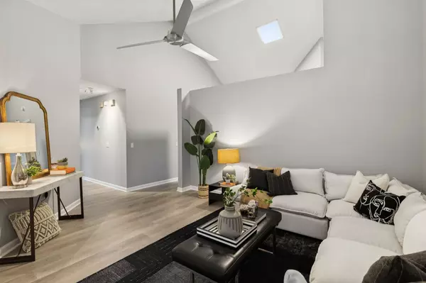 Antioch, TN 37013,512 Oak Timber Pl