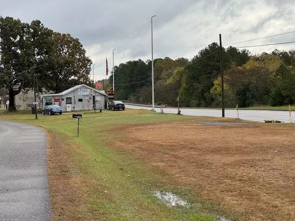 Hohenwald, TN 38462,746 Gray Rd